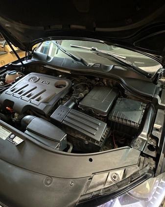 Volkswagen Passat cena 42990 przebieg: 298100, rok produkcji 2013 z Brok małe 379